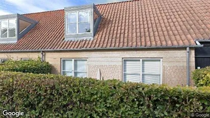 Lejligheder til leje i Frederikssund - Foto fra Google Street View Lejligheder til leje i Frederikssund - Foto fra Google Street View